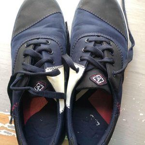 Sperry Sneakers Boys Size 5.5